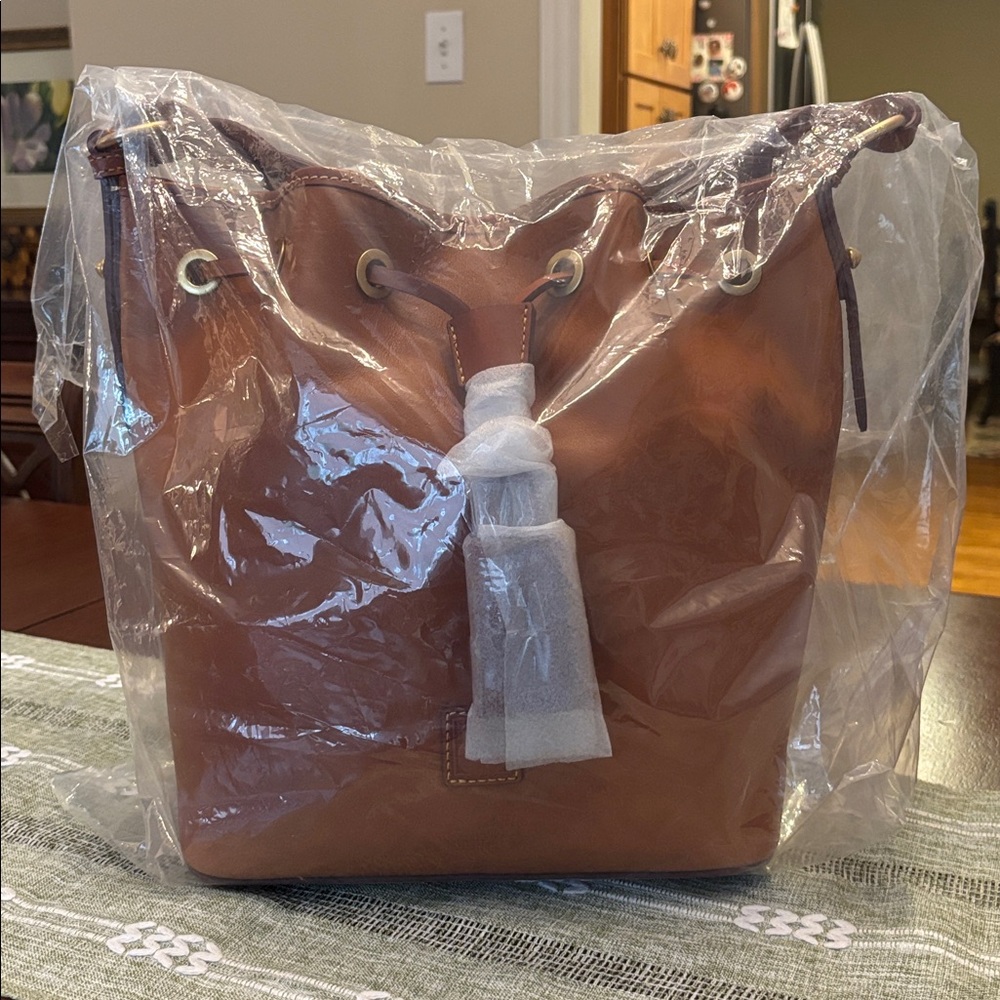 Dooney & Bourke Florentine Drawstring Bag in Natural NWT - Picture 9 of 9